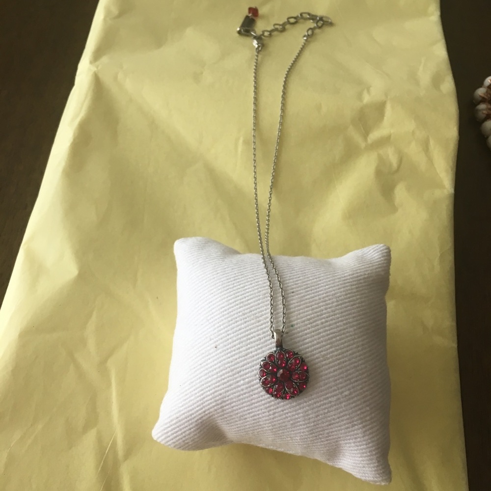 Necklace - Picture 2 of 4
